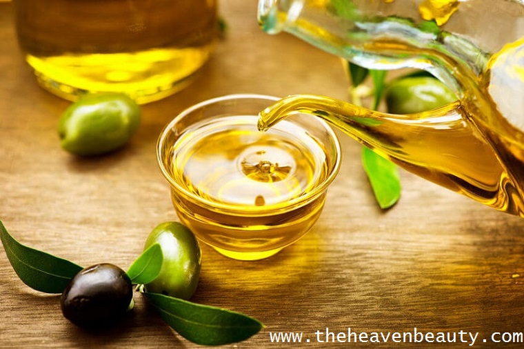 Stronger and longer nails - Olive oil