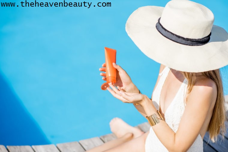 basic skin care - apply sunscreen lotion